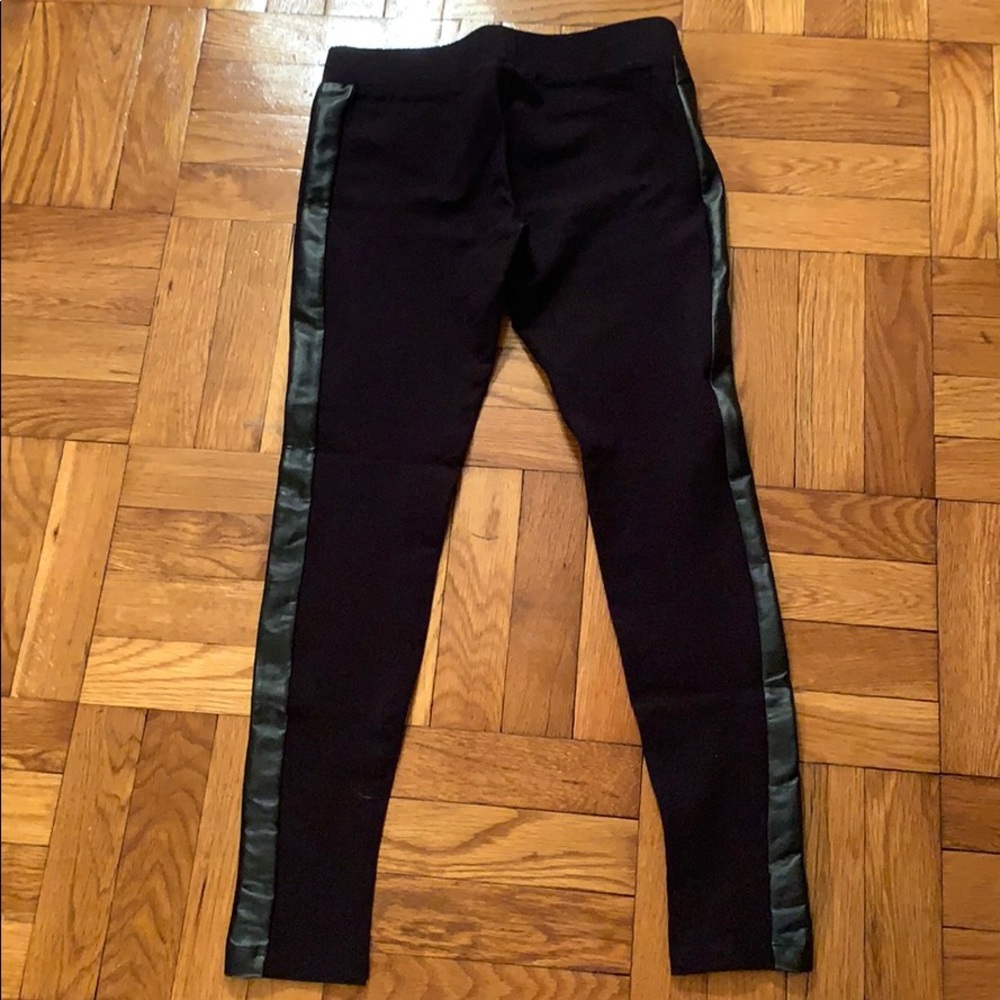 Cute/Trendy Black Leggings with Pleather Sides